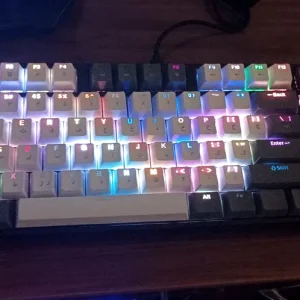 کیبرد گیمینگ RGB دار هیسکا HX-KEG440 شکری نت